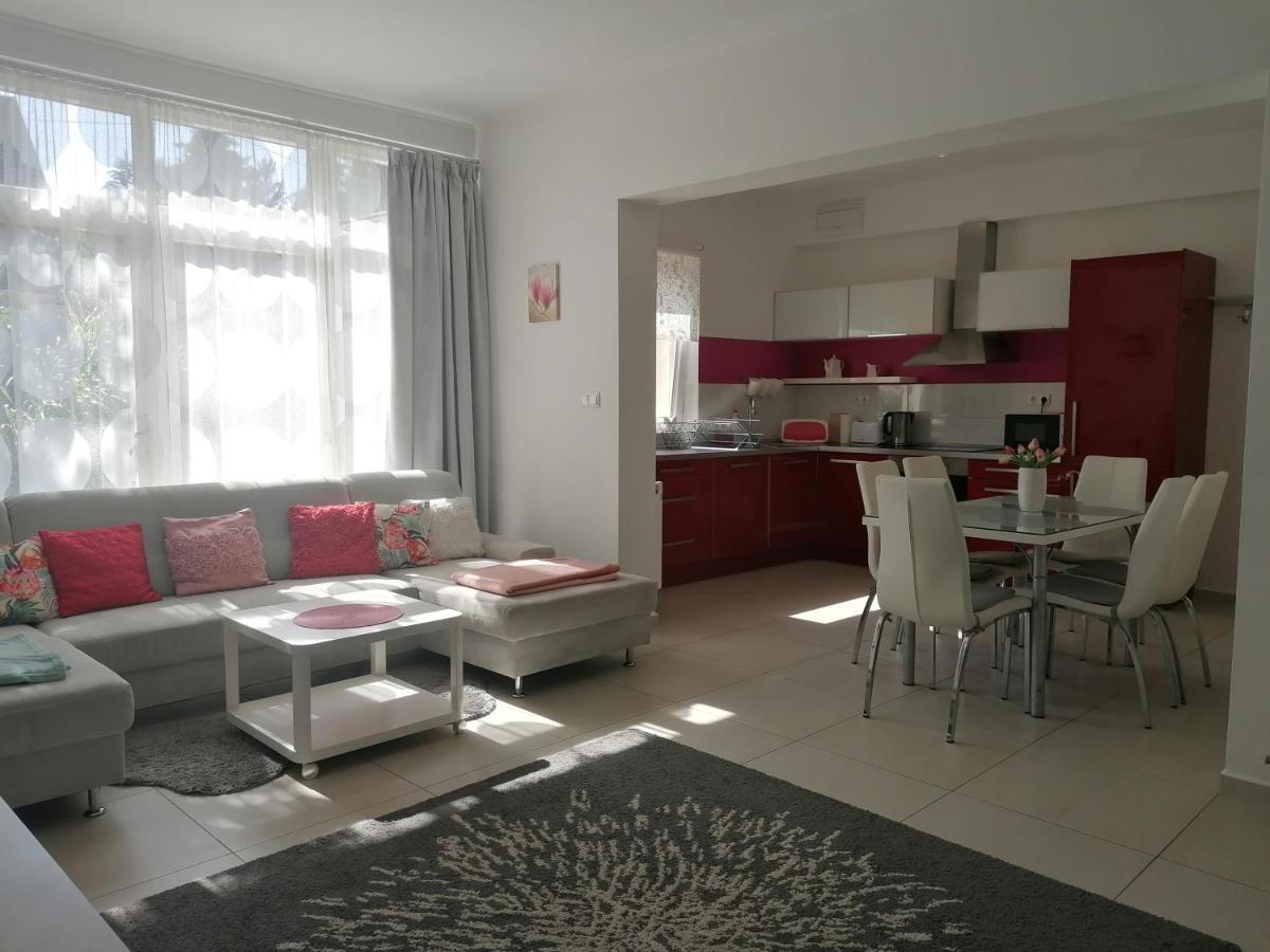 Apartamento Angéla Ház Balatonberény Exterior foto